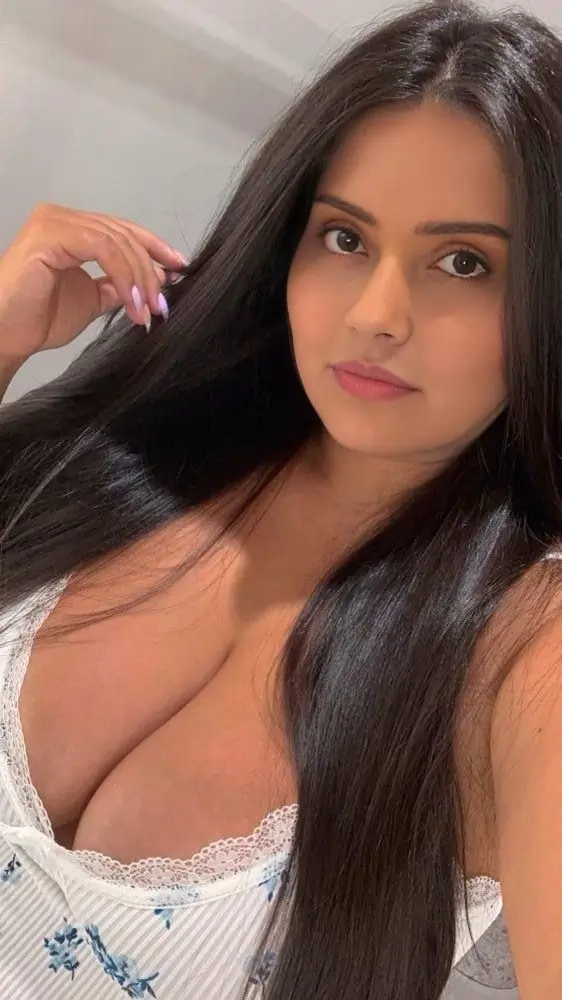 Riya Manali Call Girl Service
